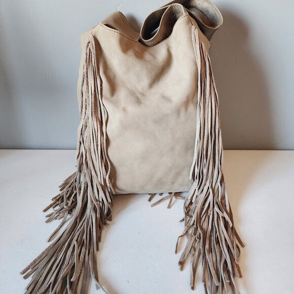 Large Leather Fringe Hobo "NEW" - Picture 14 of 16